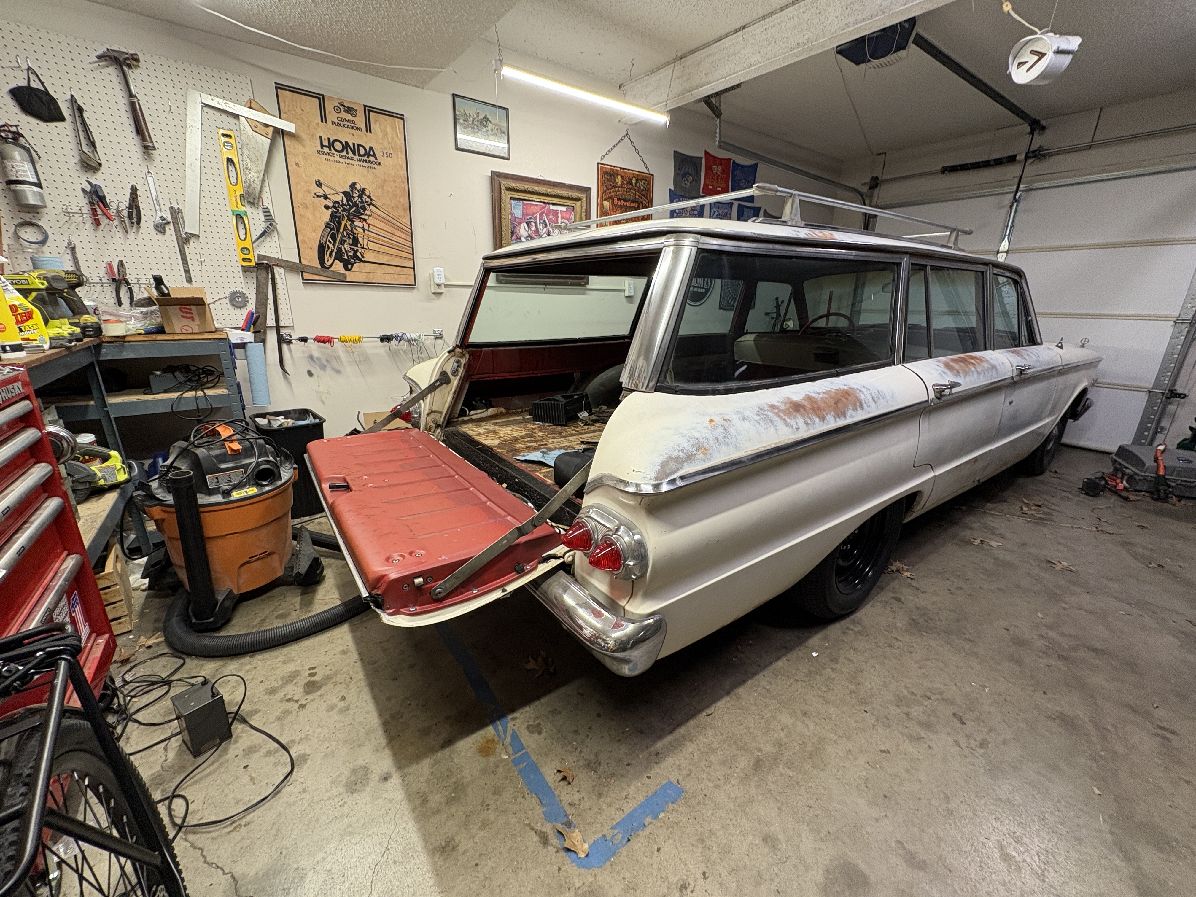 1962 Mercury Comet station wagon