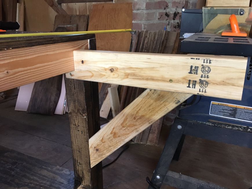 building a woodworking workbench and outfeed table for tablesaw